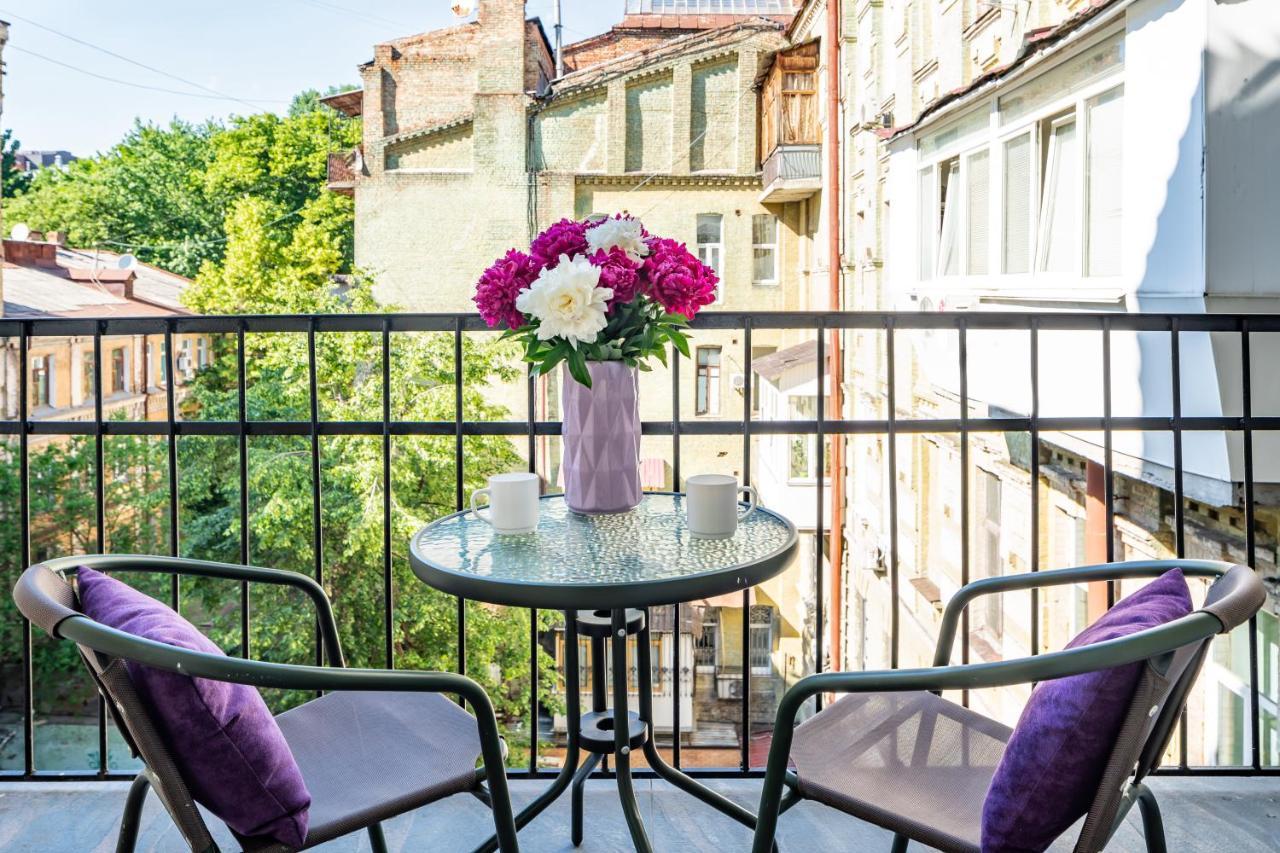 Theatre Boutique Apartments Киев Екстериор снимка
