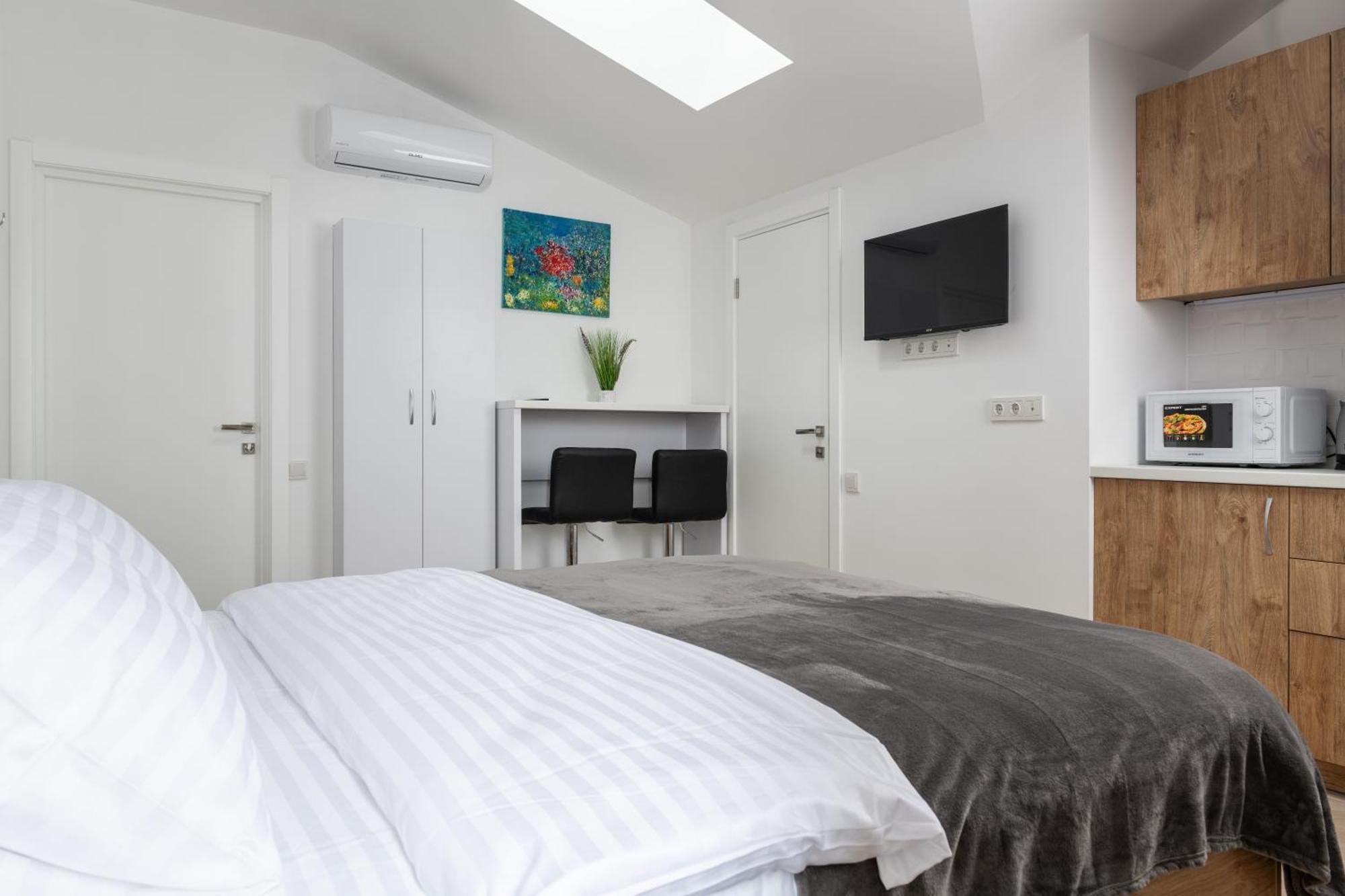 Theatre Boutique Apartments Киев Екстериор снимка