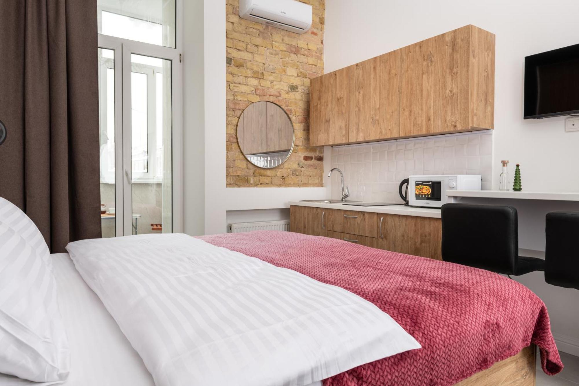 Theatre Boutique Apartments Киев Екстериор снимка