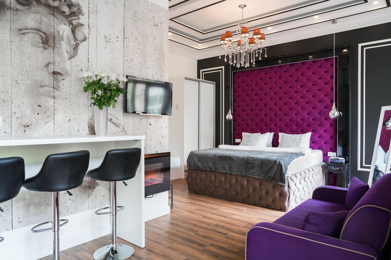 Theatre Boutique Apartments Киев Екстериор снимка