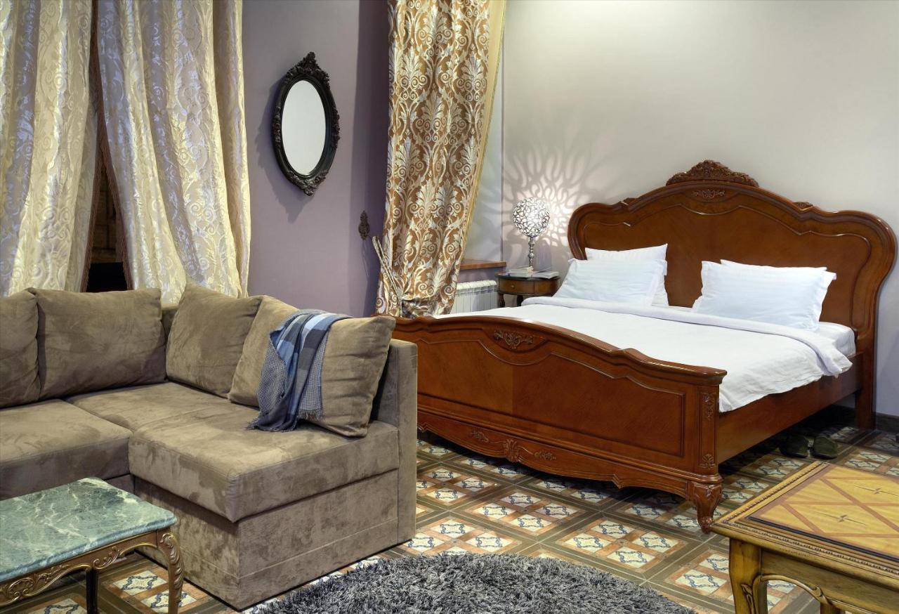 Theatre Boutique Apartments Киев Екстериор снимка